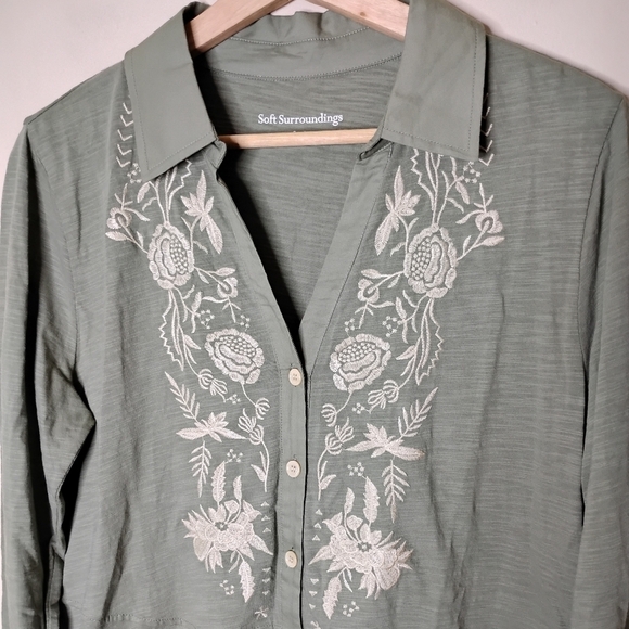 Soft Surroundings Spring Thaw Embroidered Tunic Top Sage Green - Picture 4 of 8
